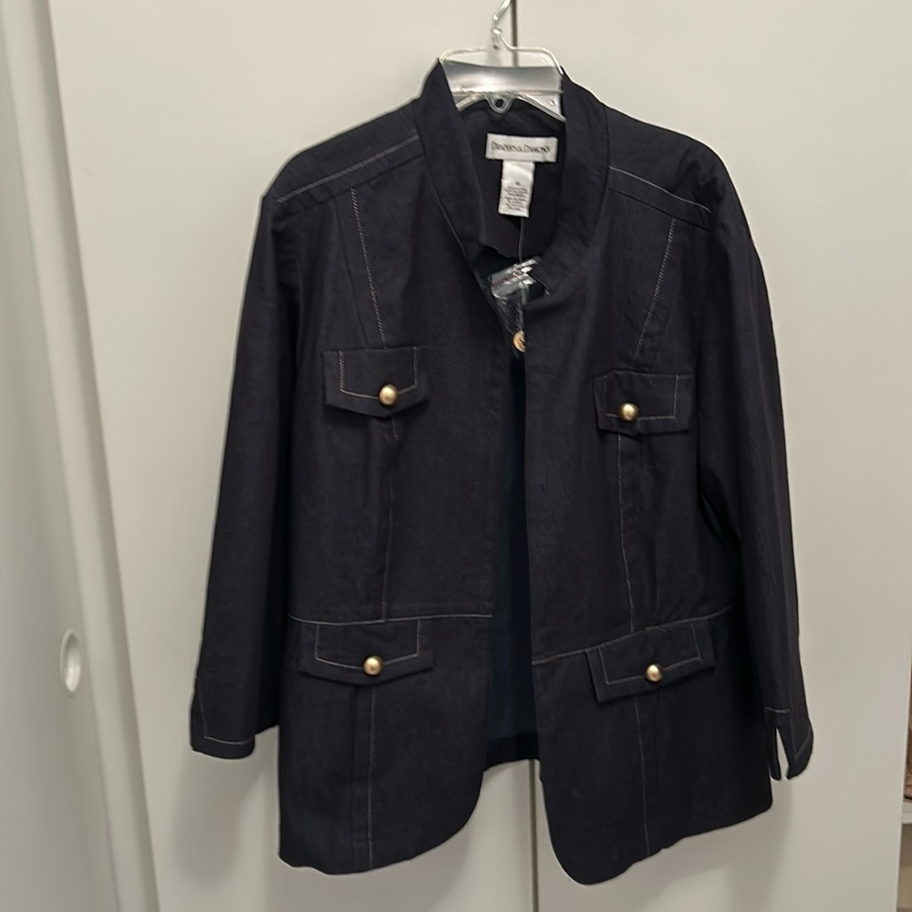 NWOT Draper & Damon’s Dark Navy Blue Denim Lightweight Jacket w Gold Buttons